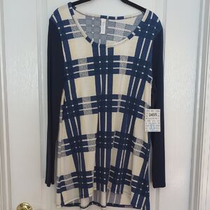 NWT LuLaRoe Lynnae Blue and Cream Plaid Shirt XL